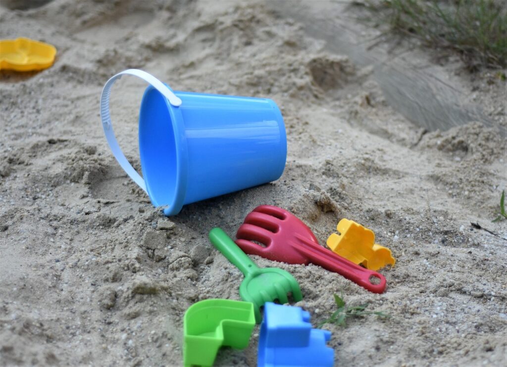 image relates to my fiction piece, toy, sandpit, plastic, playground, bucket, shovel, playing sand, childhood, leisure time, to play, children's playground, sand, sandpit, playground, playground, playground, playground, playground, bucket, bucket